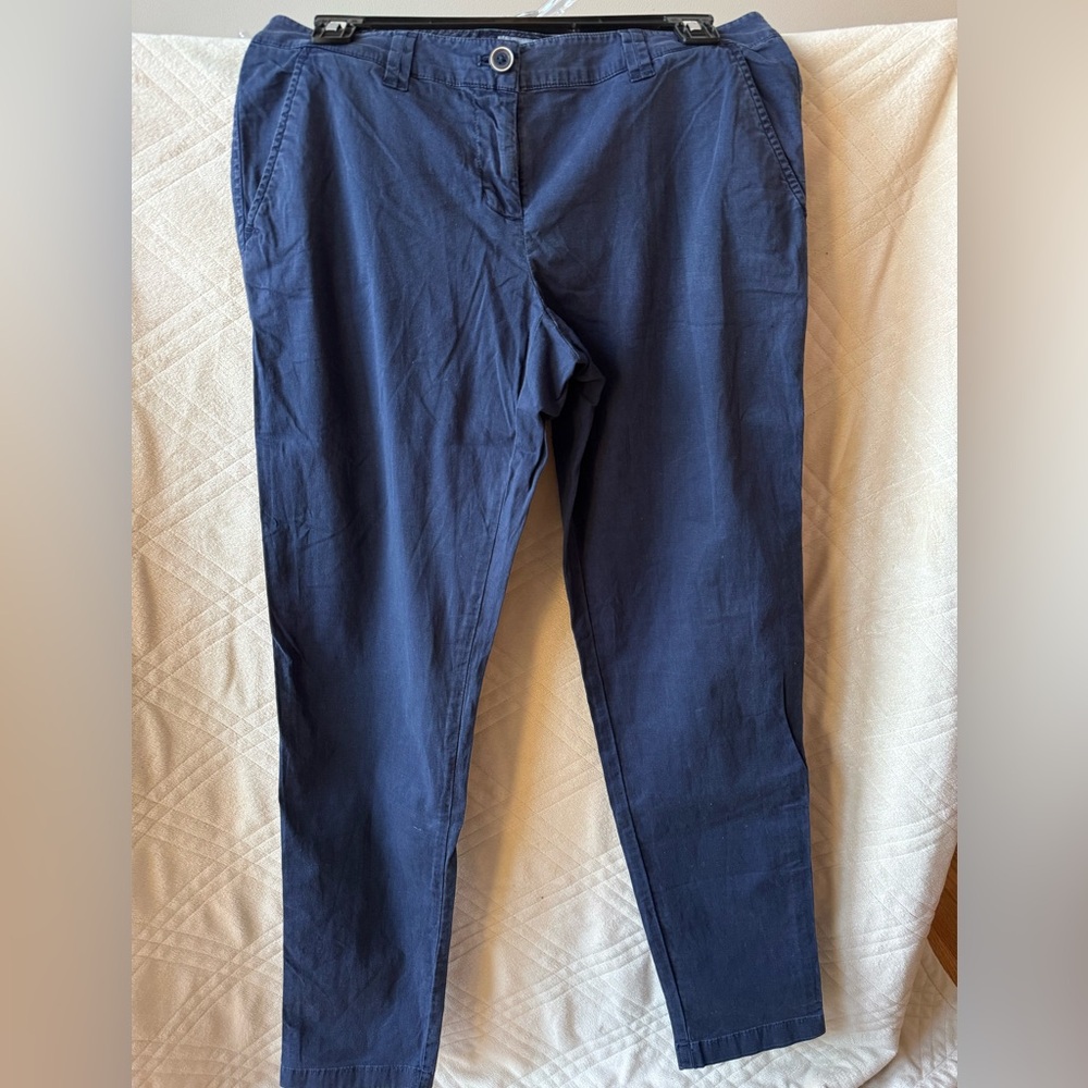 Vineyard Vines Women’s Chino Pants